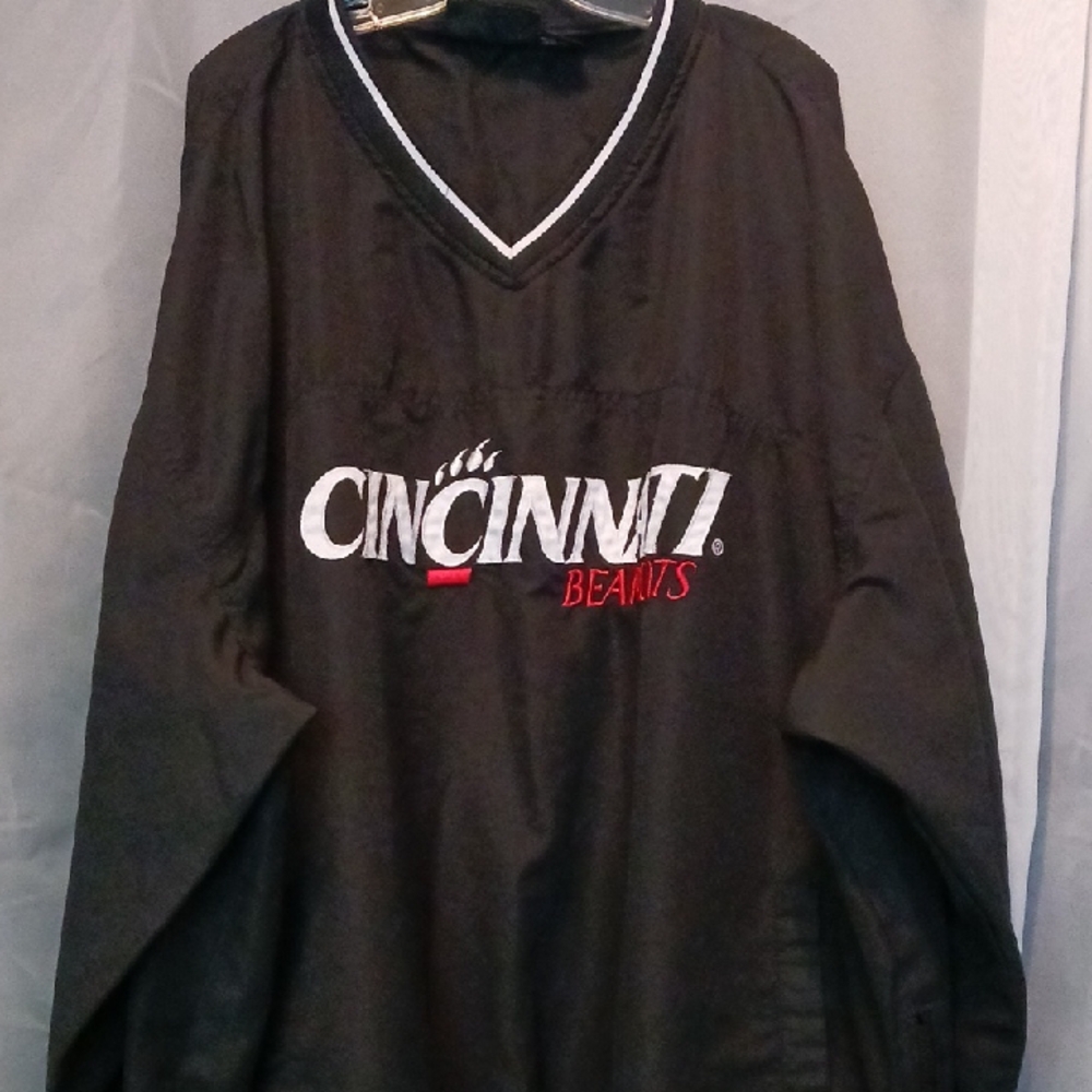 Vintage Cincinnati Bearcats Black Pullover Jacket